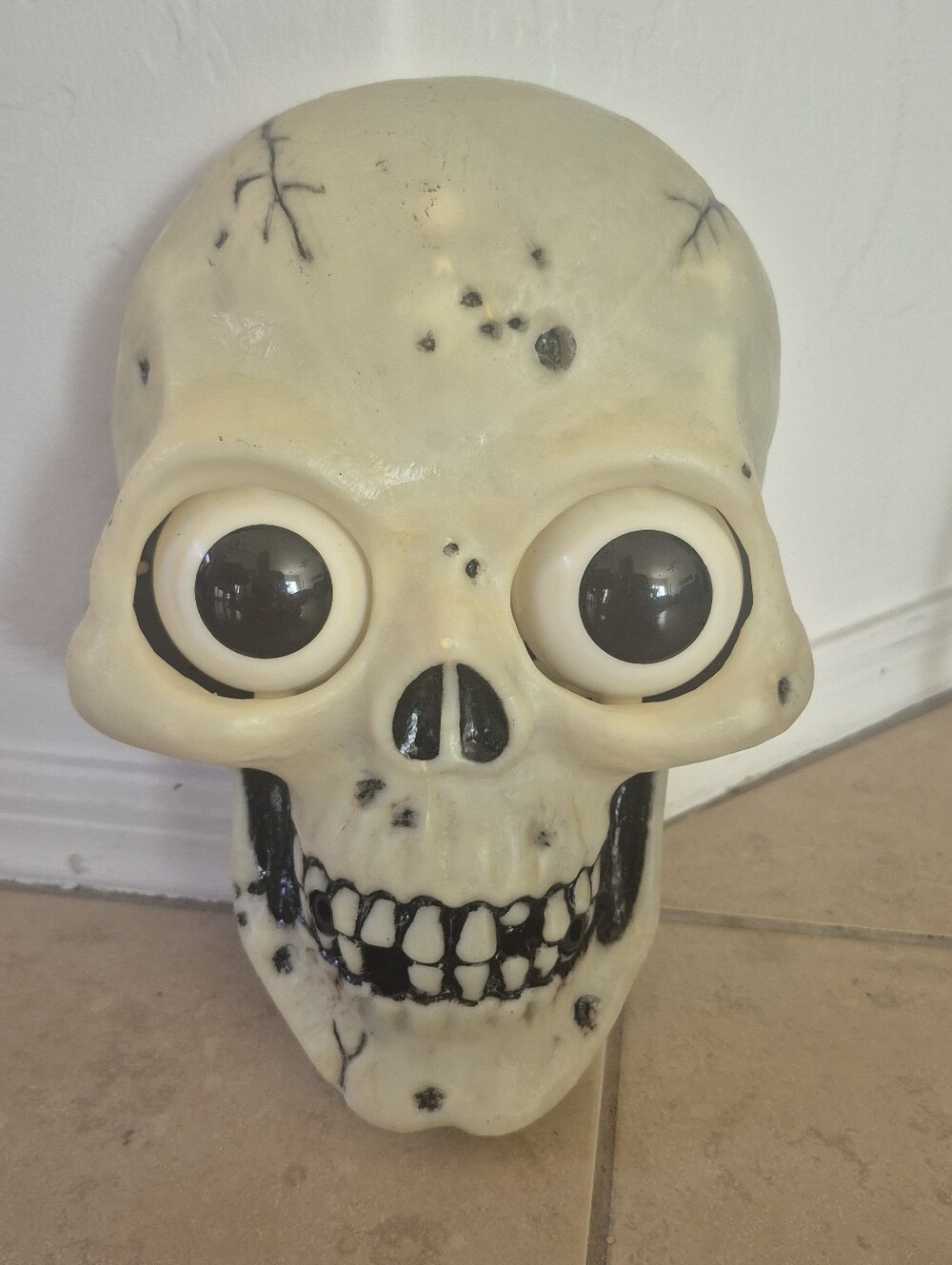 Vintage Skeleton Talking Face